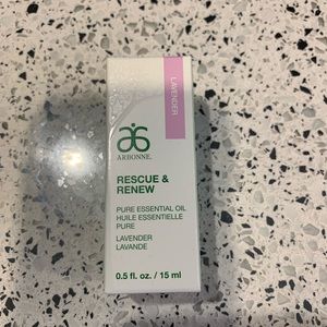 Arbonne rescue & renew essential oil lavender